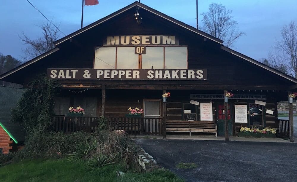 salt and pepper shaker museum in gatlinburg