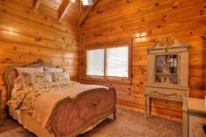 Gods Grace: Luxury Cabin On 1 Acre With Great Views In Gated Subdivision
