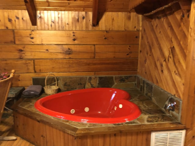 Gatlinburg Adventure Cabins - Mountain Mint