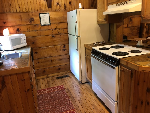 Gatlinburg Adventure Cabins - Mountain Mint