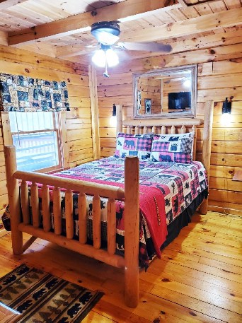 Three Bears Cabin in Pigeon Forge