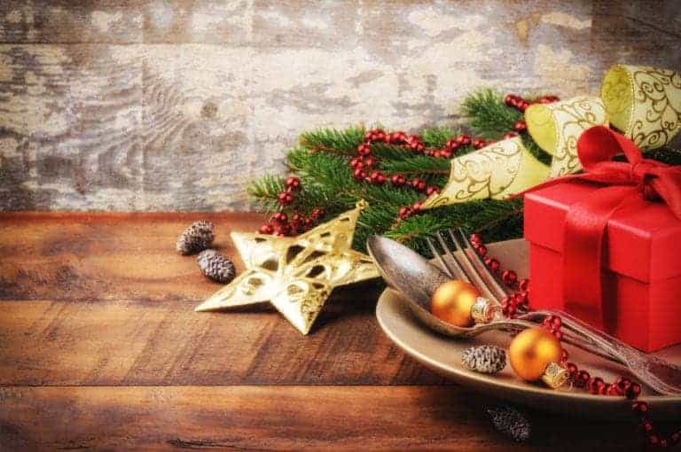 Which Smoky Mountains Restaurants Are Open on Christmas?