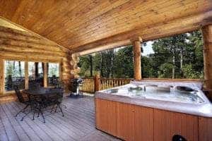 hot tub on deck of pet friendly cabin in gatlinburg