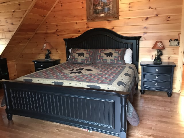 Papa Bears Den