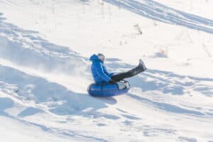 snow tubing in gatlinburg