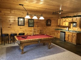 Gogi Bears Hideaway