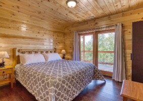 CHARMING CHARLIES CABIN II