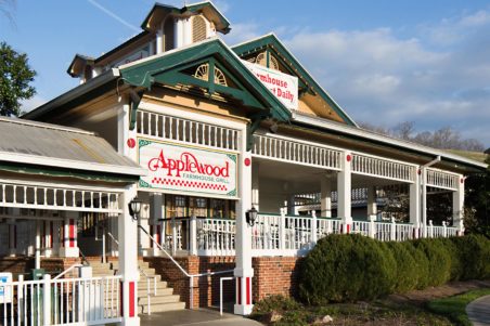 Applewood Farmhouse Restaurant