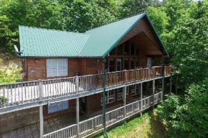 Grandmothers Mountain Lodge