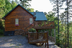 Grandmother's Kitchen - Smoky Mountain Golden Cabins