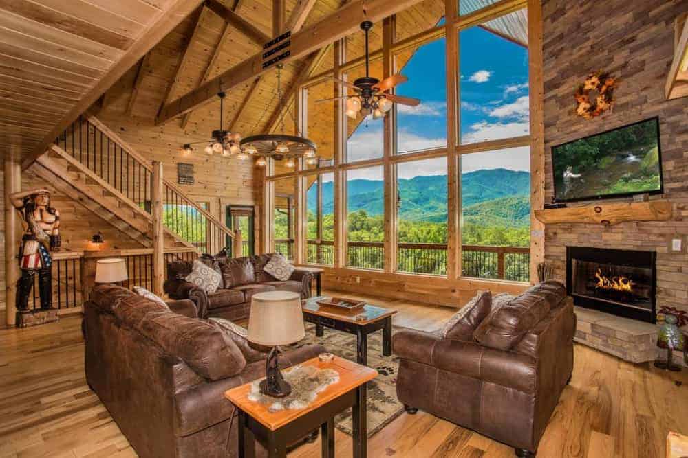 Cloud Dancer Gatlinburg cabin