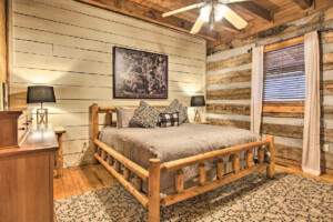 Bear Footin Cabin