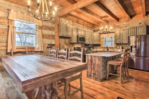 Bear Footin Cabin
