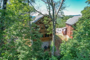 BearSlide Inn