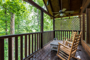 Private deck with table and chairs to enjoy the view.