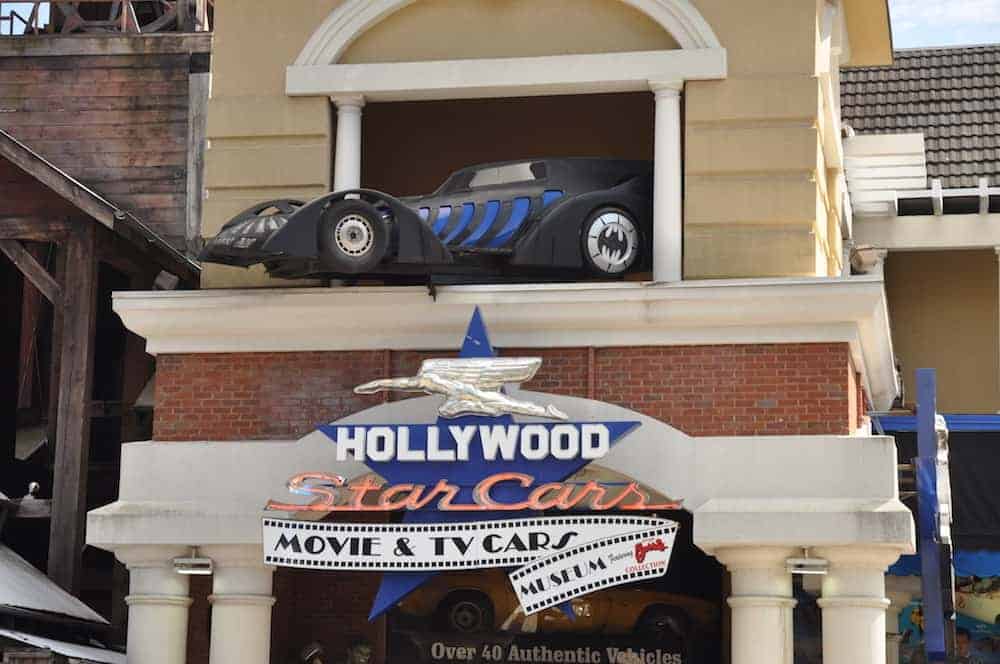 hollywood star cars attraction in gatlinburg