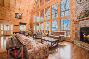 Breathtaking views of the Smokies from the comfort of the living room!