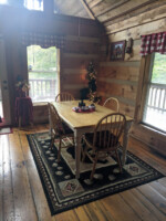 Sonia\'s Bearadise Cabin