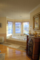 Jacuzzi Tub in Sugarlands Room 