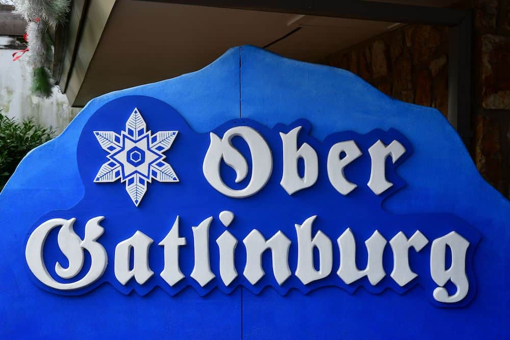 ober gatlinburg winter sign