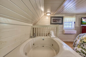 Keatons Knotty Hideaway