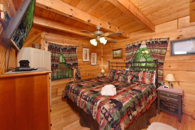 Lazy Bear Cabin