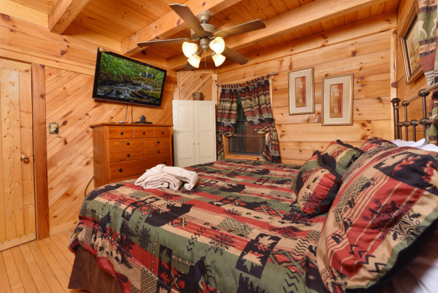 Lazy Bear Cabin