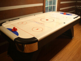 Air Hockey