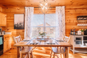 The eat-in kitchen has a dining table with seating for six