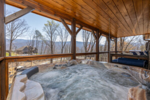 Hot tub with a seasonal view!