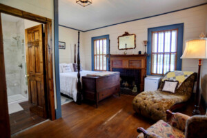 The Laconia Bedroom @ The Sidecar Inn Bed & Breakfast