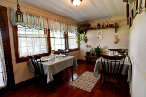 The Laconia Bedroom @ The Sidecar Inn Bed & Breakfast