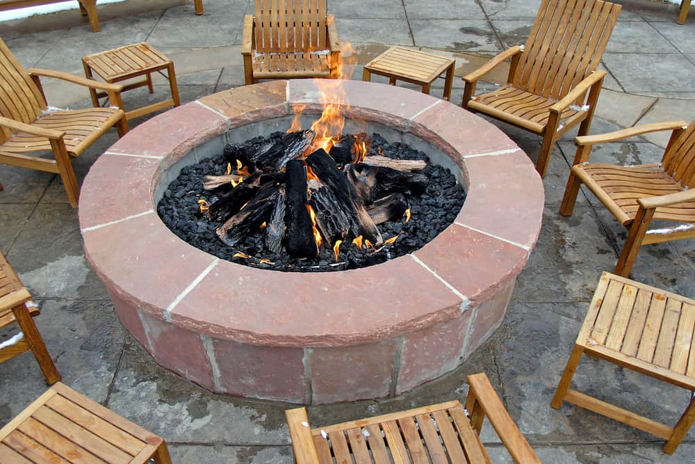 outdoor fire pit at a cabin in the Smoky Mountains