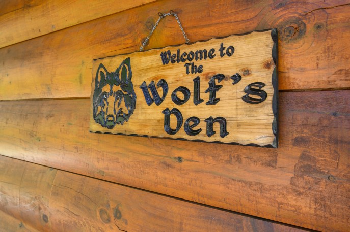 A Wolfs Den