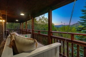 Mountain views from the deck and swing bed