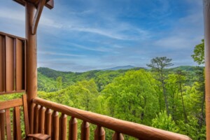 Hot Tub with awesome views of Wears Valley and Cove mountain