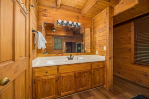 Main bathroom vanity 