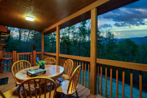 Havens Cabin with Views Game Room King Bed Hot Tub