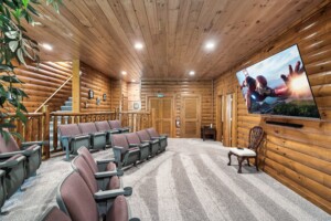 Grand Theater Lodge