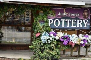 judy jones pottery in gatlinburg 