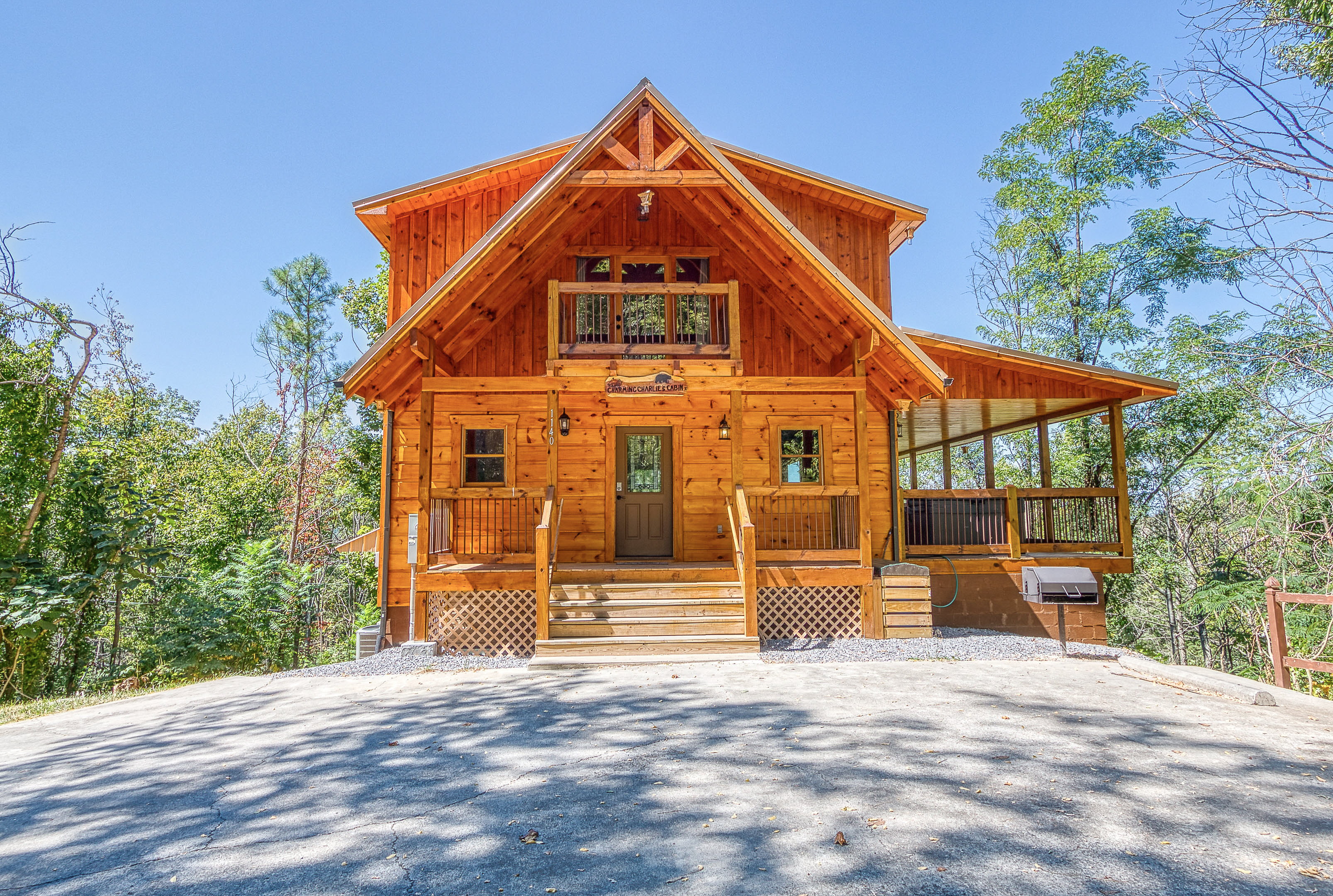 Charming Charlies Cabin