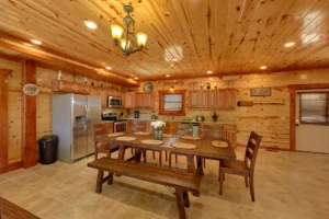 Summit Pool Lodge