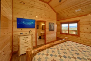 Summit Pool Lodge