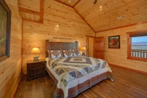 Summit Pool Lodge