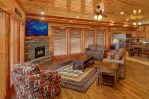 Summit Pool Lodge