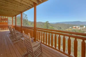 Summit Pool Lodge