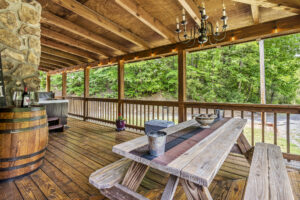 Quiet Creek Cabin