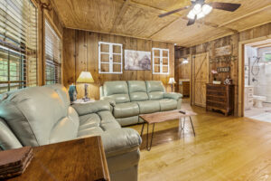 Quiet Creek Cabin