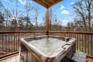 Whispering Pines Retreat: Ideal Location