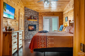 Whispering Pines Retreat By Ghosal Luxury Lodging